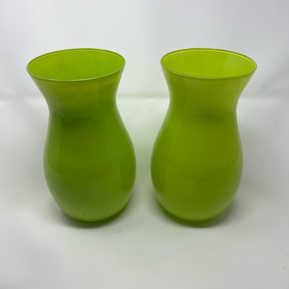 Vintage Retro Frosted Neon Green Decorative Glass Vases - Picture 3 of 3